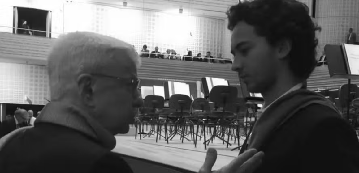 Gabriel Falcão, enteado de Renato Machado e ex-ator de “Malhação”, homenageia padrasto após sua morte: “Obrigado por me ensinar o que realmente importa”