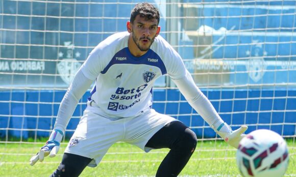 Paysandu enfrenta a Ferroviária pela 17ª rodada da Série C nesta segunda