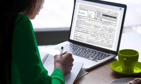 Pequenos negócios do Simples Nacional não precisam preencher IBS e CBS em 2026, mas devem ficar atentos a fornecedores