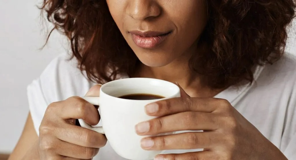 WhatsApp Image 2026-08-18 at 15.55.37 Especialista alerta que consumo excessivo de café pode agravar gastrite, refluxo e Síndrome do Intestino Irritável