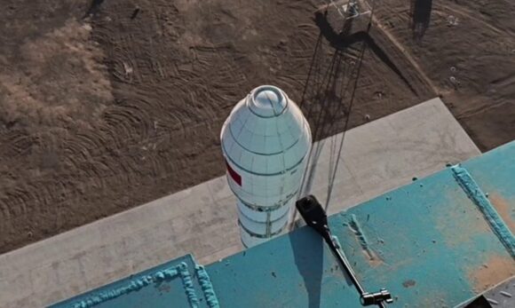 China realiza primeiro pouso terrestre bem-sucedido de foguete espacial privado