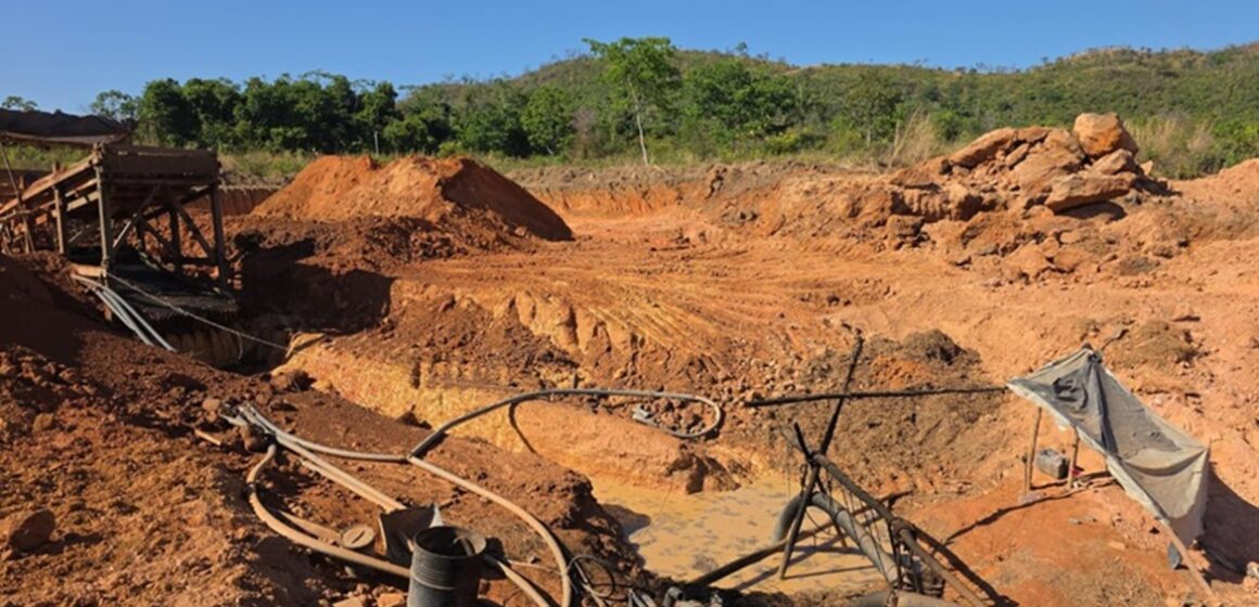 Polícia Federal desarticula garimpo ilegal em Santa Maria das Barreiras