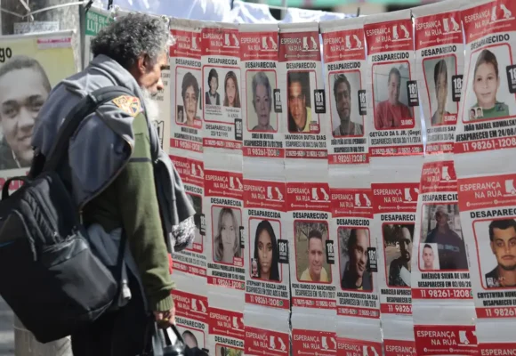 ato_desaparecidos_01_0 Campanha nacional convoca familiares de desaparecidos para coleta de DNA