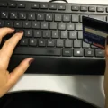 Governo regulamenta comércio eletrônico em compras federais com Sistema de Compras Expressas (Sicx)