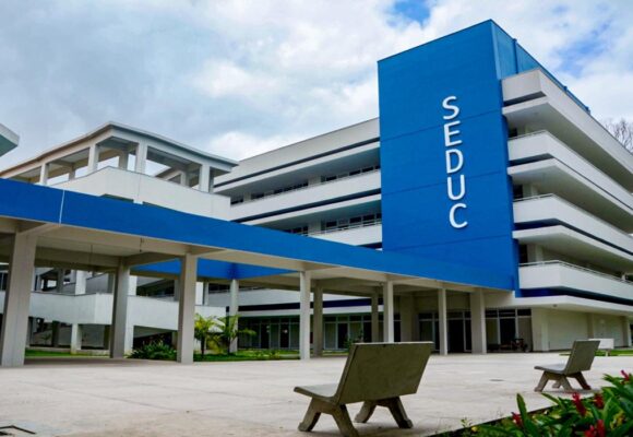 Seduc-PA abre concurso com 2 mil vagas e salários de até R$ 6,5 mil