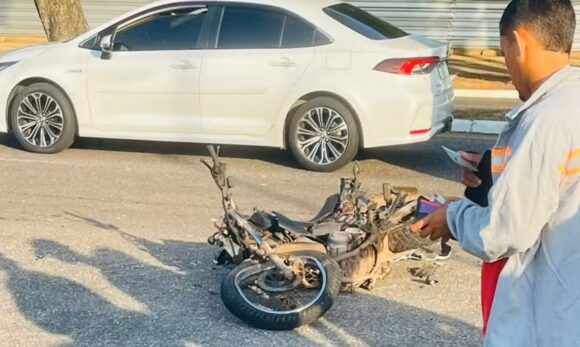 Motociclista morre após colisão com ônibus em Belém