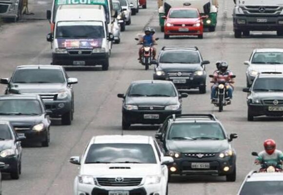images (8) Detran alerta: licenciamento de veículos com placas 76, 96, 07, 37, 47, 67, 77 e 97 vence em agosto