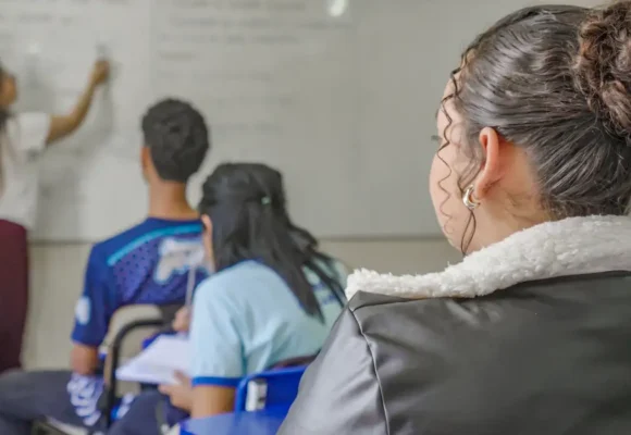 img_7268.jpg_0 Gravidez na adolescência interrompe estudos de 61% das jovens e reduz autonomia, aponta pesquisa da Plan Brasil