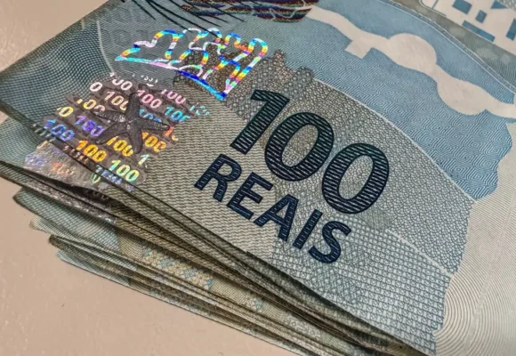 Brasileiros ainda têm R$ 5,1 bilhões esquecidos em bancos