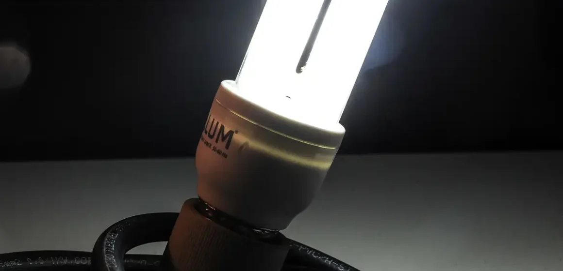 Conta de luz terá bandeira amarela pelo quinto mês seguido