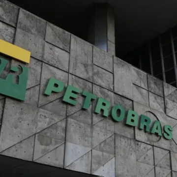 _mg_1446_0 Petrobras lucra R$ 52,4 bilhões no 2º trimestre, alta de 97%, impulsionada por recordes de produção e exportação
