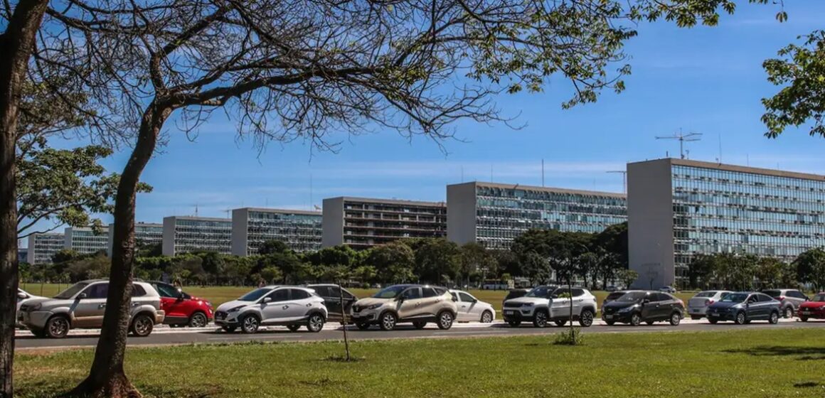 Grupo extremista planejava ataques contra prédios públicos durante eleições 2026
