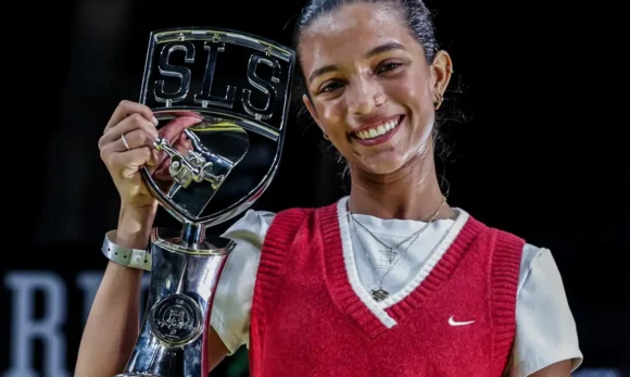 Rayssa Leal vence etapa carioca da SLS por 0,02 de vantagem e dedica título ao pai no Dia dos Pais