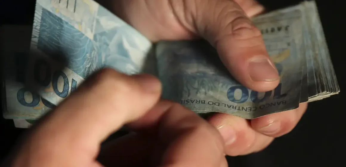 Dívida Pública supera R$ 9,2 trilhões pressionada pelos juros