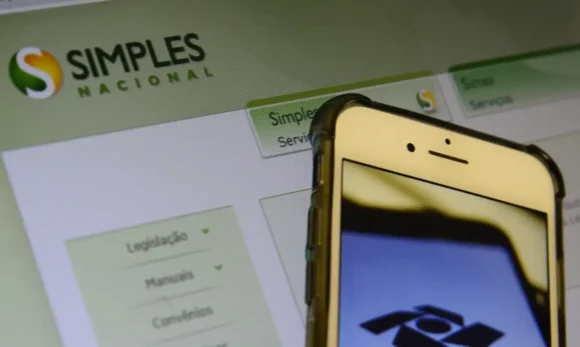 Opção pelo Simples Nacional para 2027 é antecipada para setembro; empresas têm até dia 30 para escolher