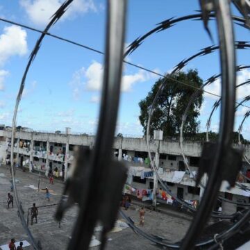 sistema_carcerario Polícia Penal apreende Starlink, celulares e drogas em presídios do Rio de Janeiro
