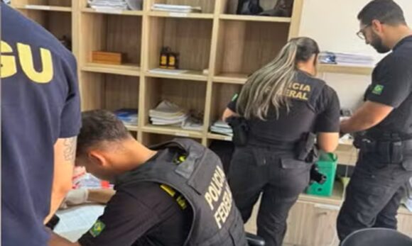 PF apreende mais de R$ 1 milhão e afasta 12 servidores em operação em Belém
