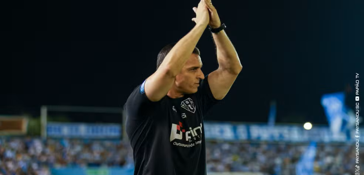 55457401676-e73d136520-k Paysandu demite técnico Júnior Rocha após mais uma derrota na Série C