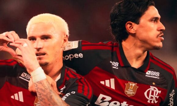 Flamengo vence o Bragantino e abre vantagem na liderança do Brasileirão