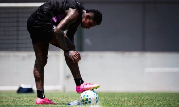 Remo chega à reta final do Brasileirão com alto risco de rebaixamento