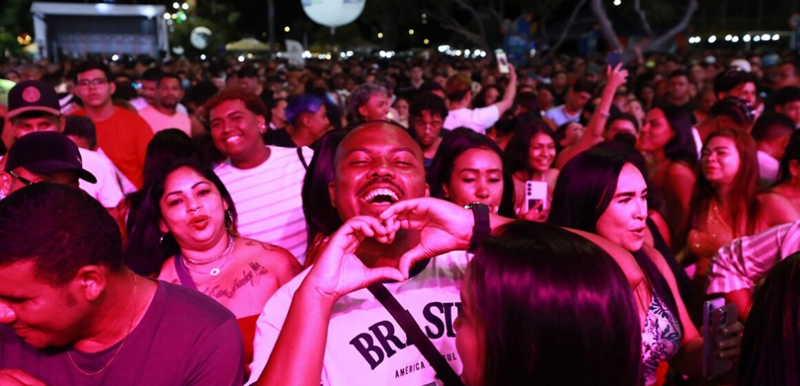 Domingueira reúne música e lazer para todas as idades na Tamandaré