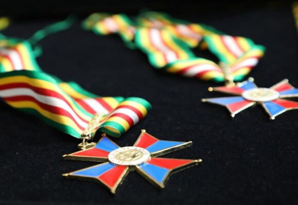 Instituto Dom Azcona e Duda Salabert estão entre os homenageados da Ordem do Mérito Jus et Labor do TRT-8