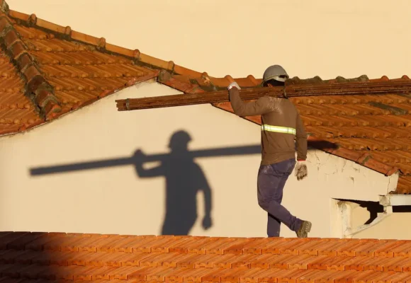construcao_civil_2306219887_0 Orçamento de 2027 prevê R$ 133,8 bilhões para investimentos