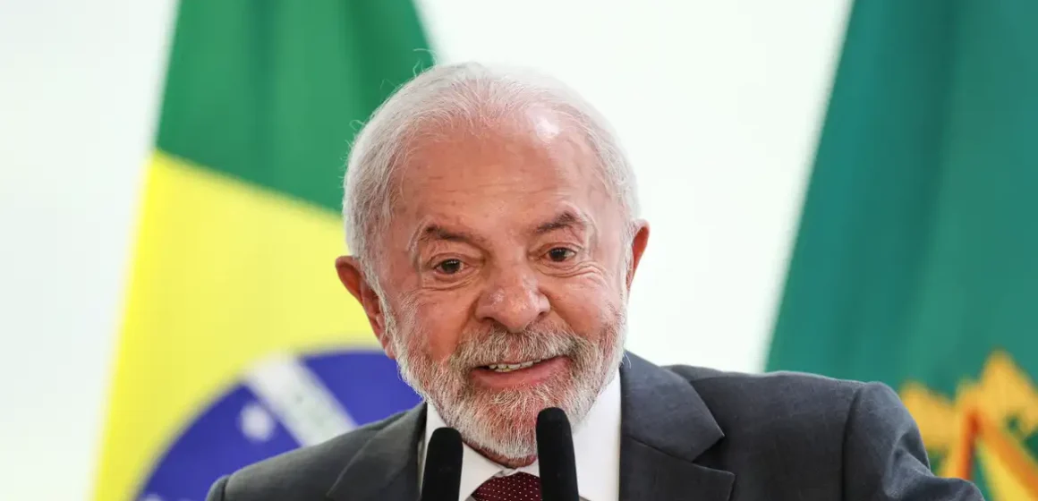 Lula anuncia plano para oferecer canetas emagrecedoras pelo SUS
