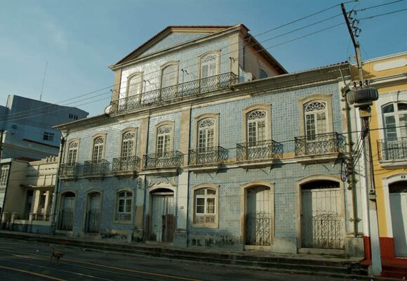 Belém oferece até 100% de desconto no IPTU para imóveis históricos