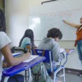 Número de professores jovens cai 31% em dez anos, aponta pesquisa