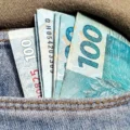 Governo Central tem déficit de R$ 13,6 bilhões em agosto