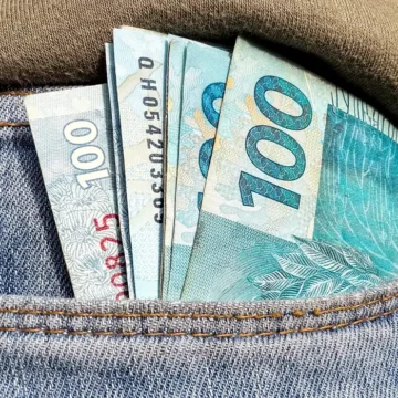 Governo Central tem déficit de R$ 13,6 bilhões em agosto