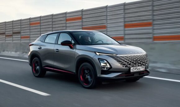 omoda-c5-90 Avanço de marcas chinesas provoca queda no preço de carros seminovos no Brasil
