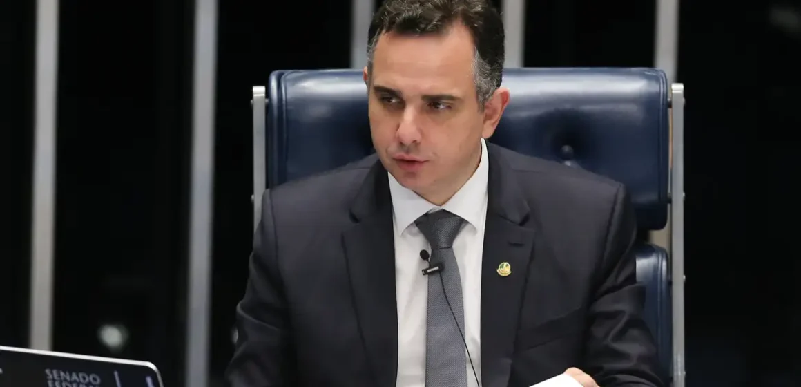 Alcolumbre indica Rodrigo Pacheco para vaga de ministro do TCU