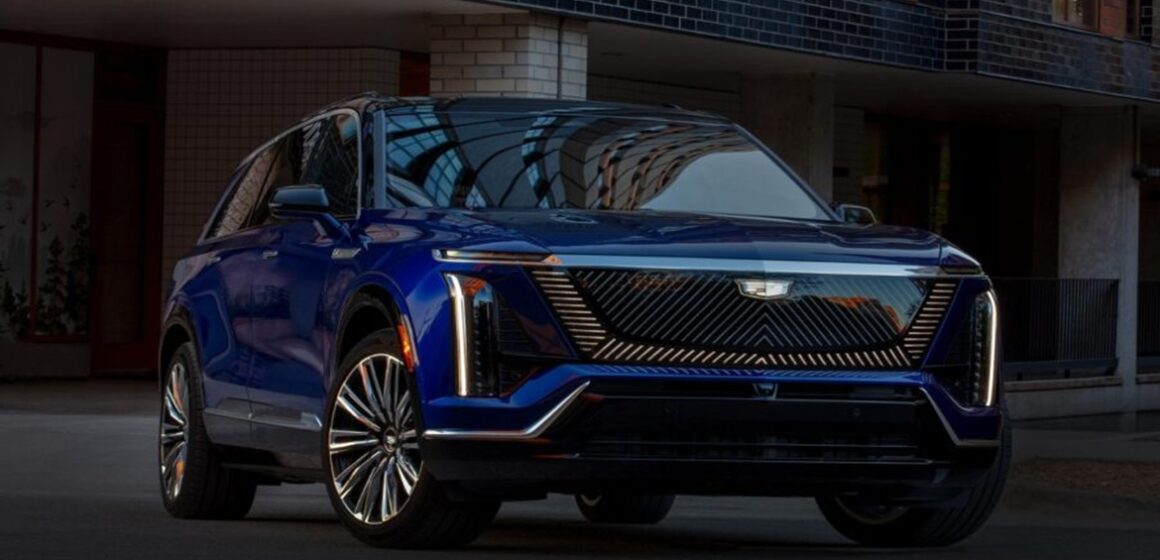 Cadillac prepara chegada ao Brasil com SUVs elétricos de luxo
