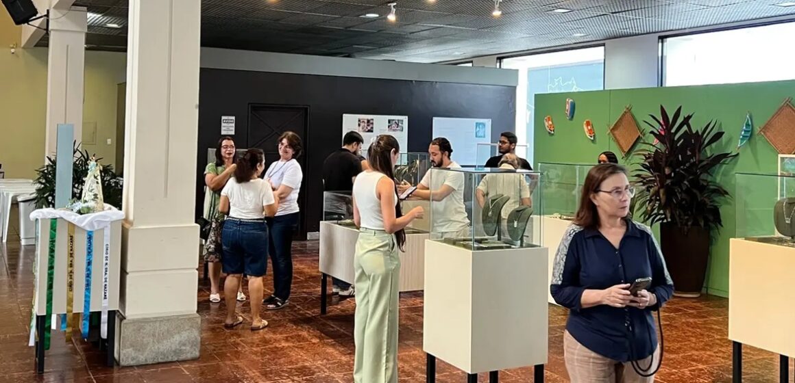 Exposição “Joias de Nazaré” reúne peças inspiradas na fé e na cultura amazônica