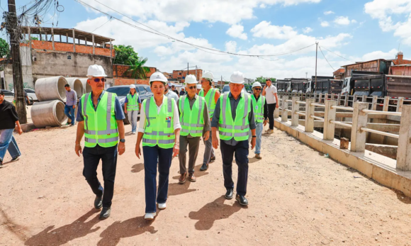 20261015142133-GF00027910-F00550234 Governadora Hana Ghassan acompanha obra do Canal da Caraparu, em Belém, com 85% executada e entrega da 1ª etapa prevista para dezembro
