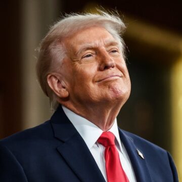 Jornal afirma que governo Trump destina US$ 1 milhão a projeto relacionado ao STF