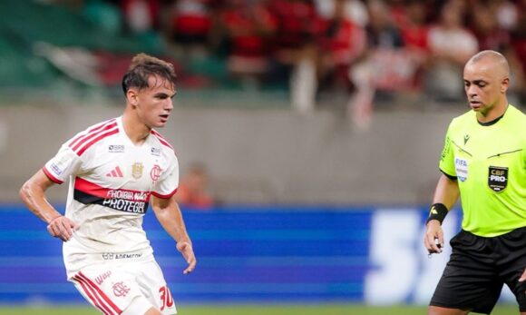 Flamengo chega a quase 70% de chance de conquistar o Brasileirão, aponta projeção