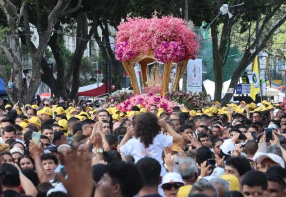 WhatsApp Image 2026-10-15 at 09.37.54 Festas de Aparecida e Círio de Nazaré movimentam 164,5 TB de dados na rede da TIM, volume equivalente a 49 anos de vídeos em HD