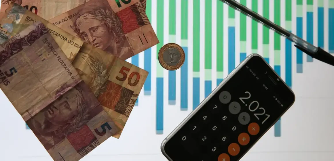 FMI projeta crescimento de 2,2% para a economia brasileira em 2026